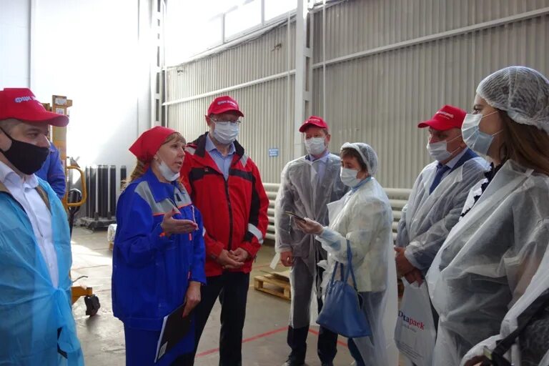 Аптека апрель город россошь. Россошь проспект труда магазины. Городское поселение город котово. Клиника 21 век россошь. Труд россошь работа.