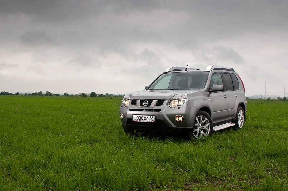 Купить х трейл в перми. Nissan x-Trail 2012. Nissan x-Trail 2011. Nissan x-Trail 2012 серый. Nissan x-Trail 2011-2012.