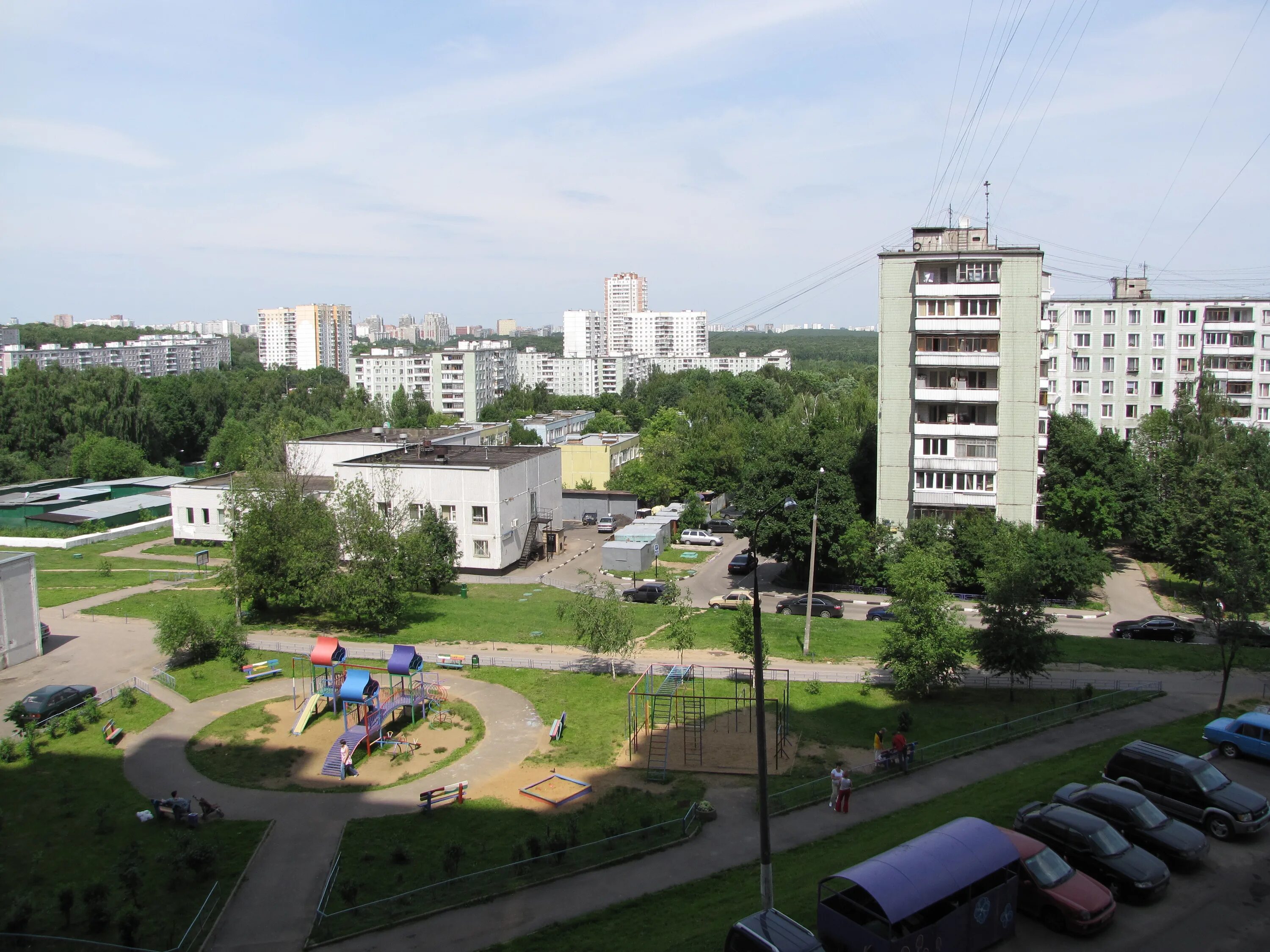 Ясенево круглосуточно. Район Ясенево. Ясенево Москва. Завод в Ясенево. Ясенево красивые фото.