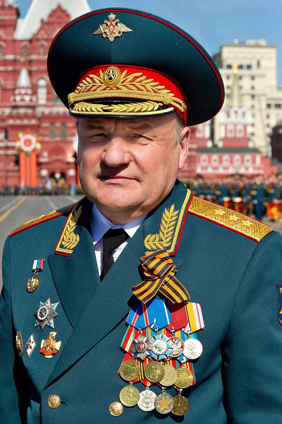 Генерал полковник бахин. Бахин заместитель шойгу. Генералы действующие в москве. Генералы действующие в москве. Генералы действующие в москве.