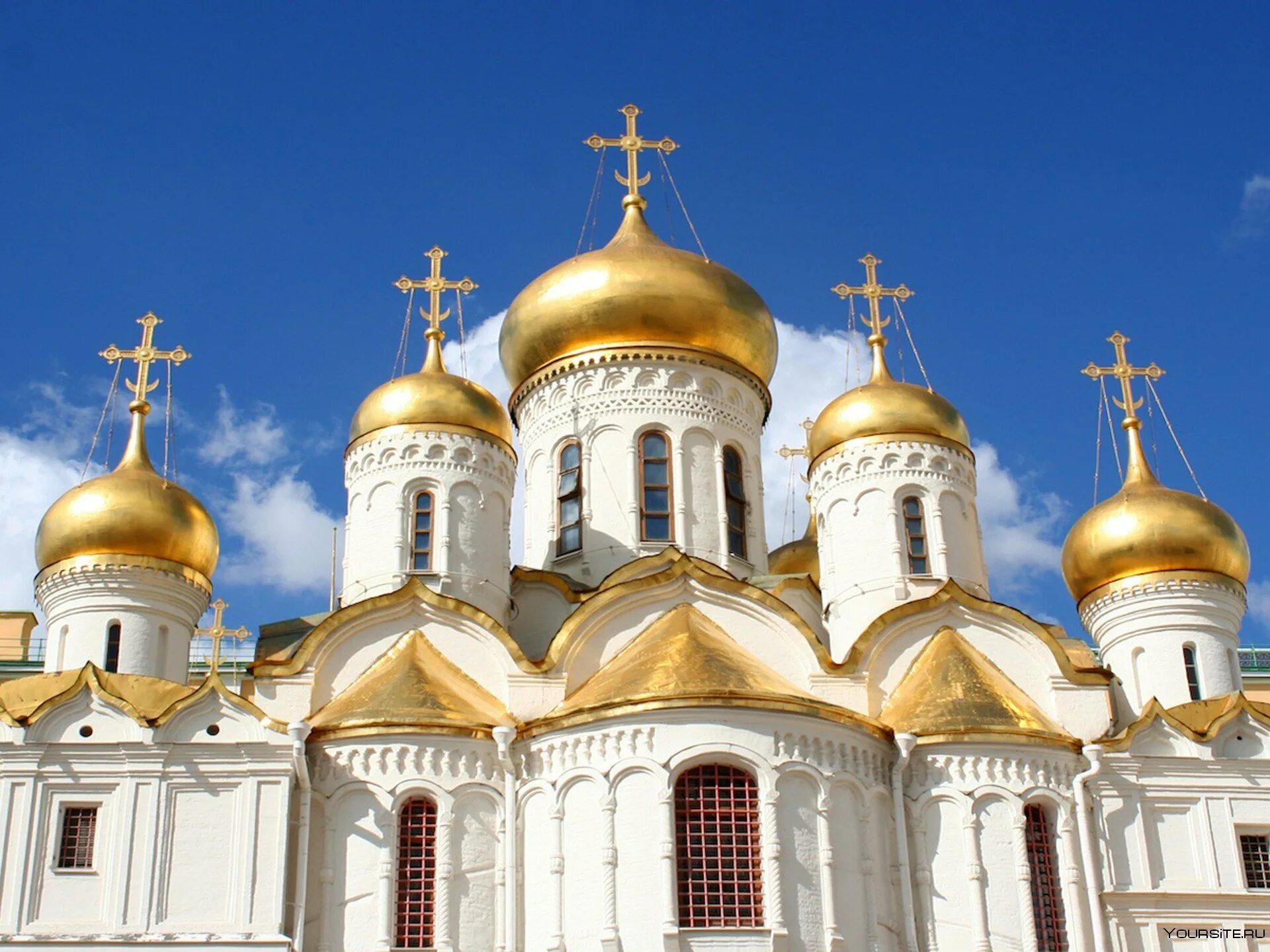 Русский храм. Москва. Храм христа спасителя (ужгород). Христианская православная церковь москва. Храм христа спасителя.