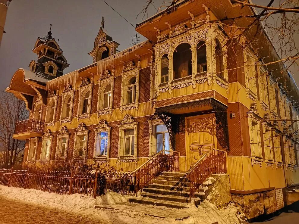 Дома под рыбинском. Рыбинск Терем Гордеева. Дом Гордеева Рыбинск. Дом купца Рыбинск. Дом художников Рыбинск.