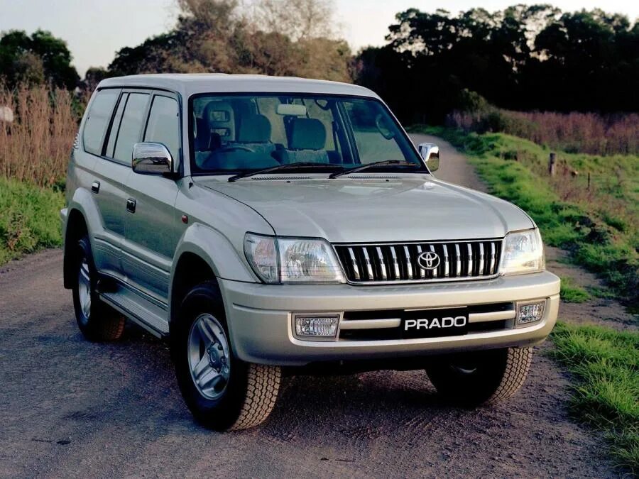 Купить б/у Toyota Land Cruiser Prado 90 Series 3.4 AT (178 л.с.) 4WD бензин авто