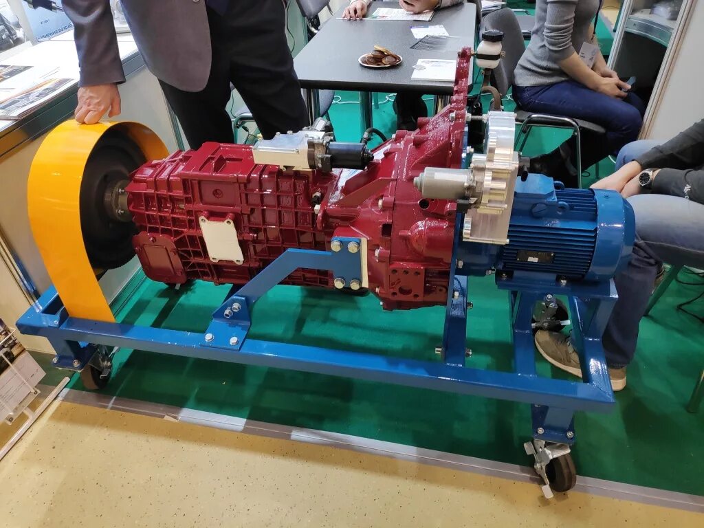 Ооо змт набережные челны. Завод механических трансмиссий. Завод металлической тары эмблема. Завод механических трансмиссий. Змт групп казань.