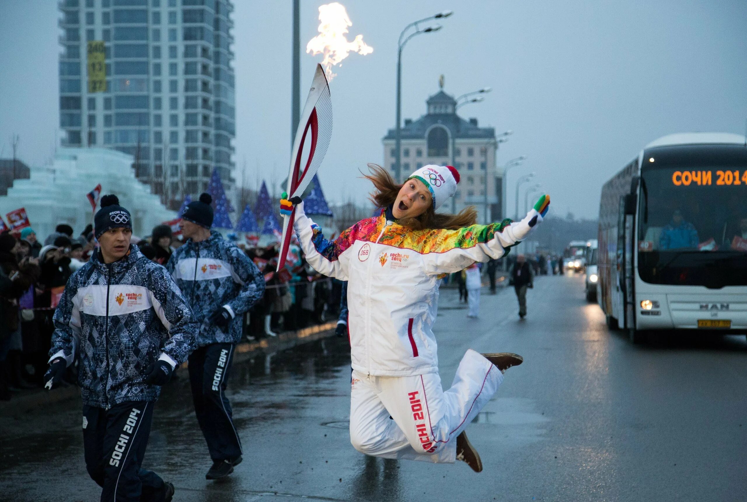 18 января 2014. Эстафета олимпийского огня Сочи 2014. Факел олимпийского огня Сочи 2014. Факел олимпийского огня Сочи.