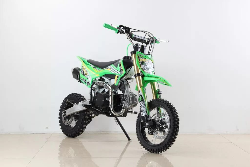 Стоит пит. Питбайк sssr proton 125. питбайк sssr proton 125 12/10. питбайк sssr proton 125 12/10 rave green 1. питбайк sssr proton 14/12.