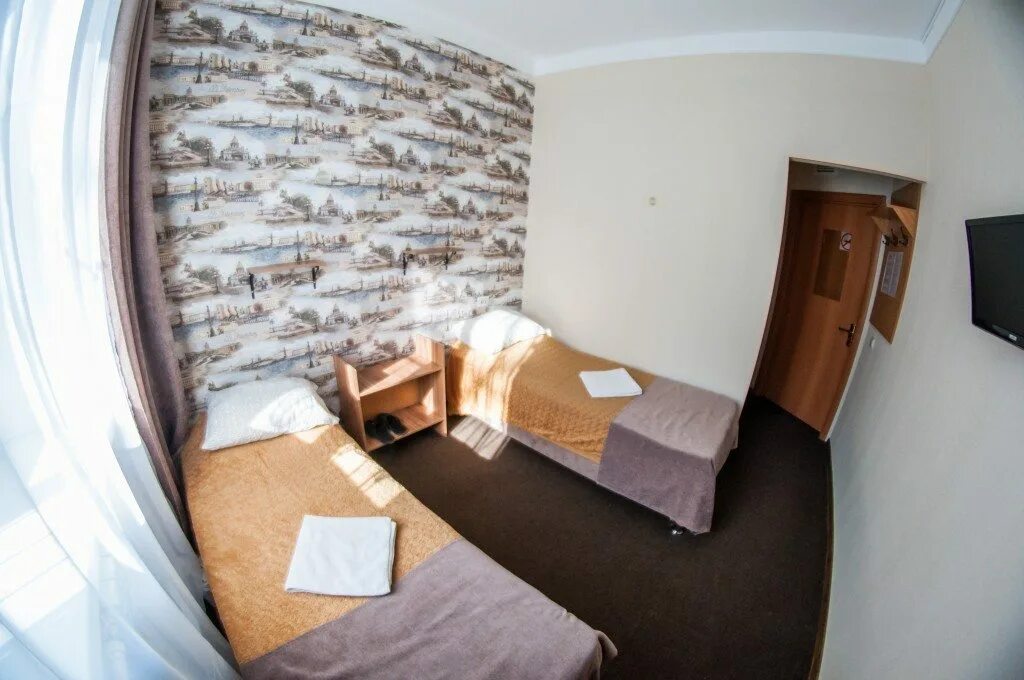 Гостиница в хабаровске какадун. Тогу хабаровск общежитие. Общежитие двгупс хабаровск. Хостел в хабаровске возле аэропорта. Общежитие в хабаровске.