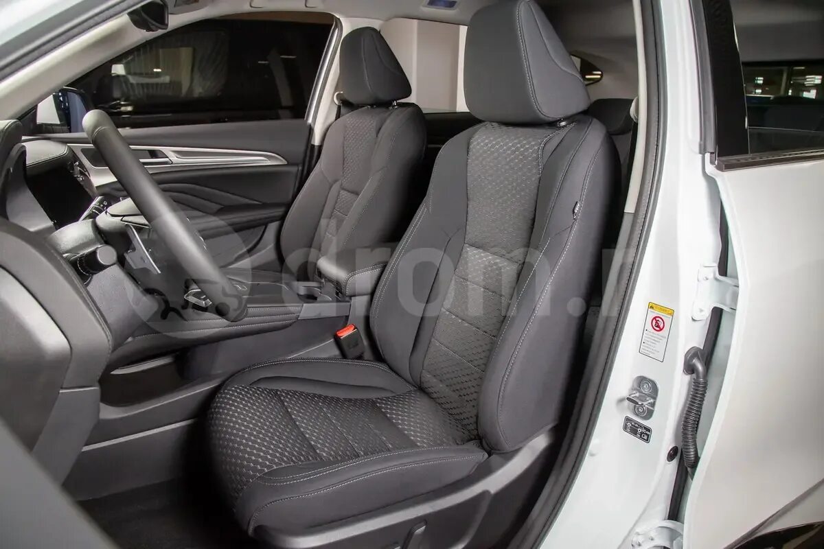 Сиденье haval jolion. Haval jolyon интерьер. Haval jolion 2022 салон. Сиденье хавал джолион. Haval jolyon салон.
