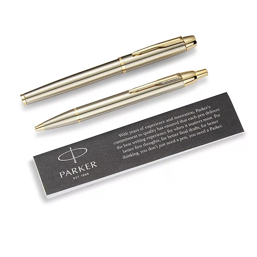 Перьевая ручка набор для письменного стола. Parker im core brushed metal gt. Подарочный набор ручек в футляре. Надписи на подарочных ручках. Набор ручек.
