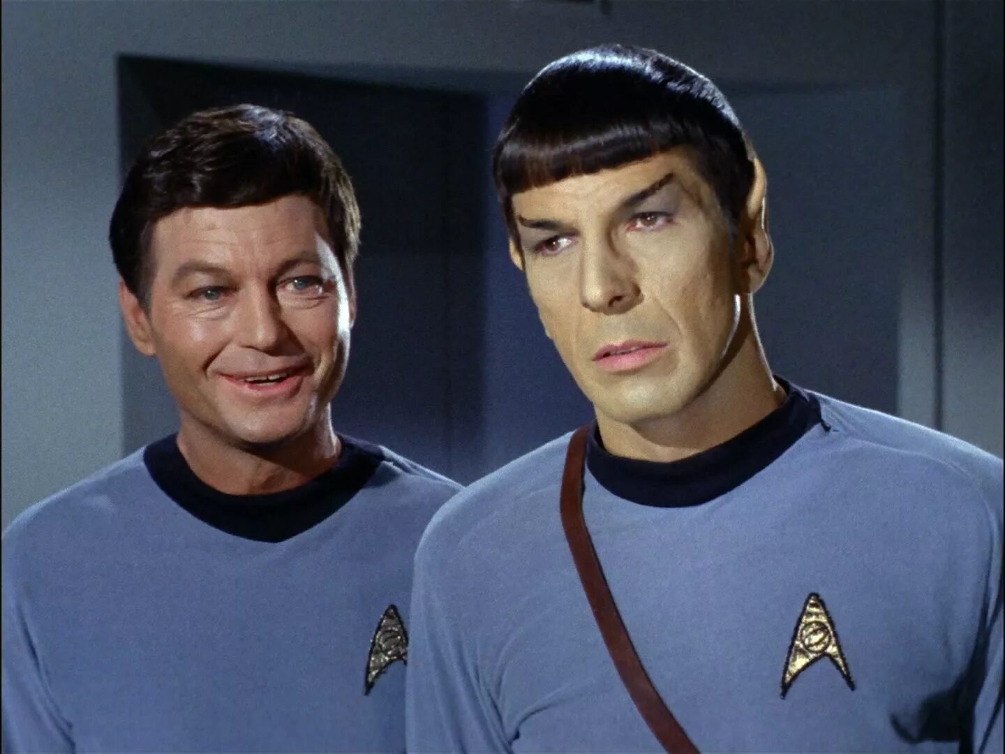 This me series. Спок звездный путь. дефорест келли и леонард нимой 18 +. star trek - the original series - arena. боунс стартрек.