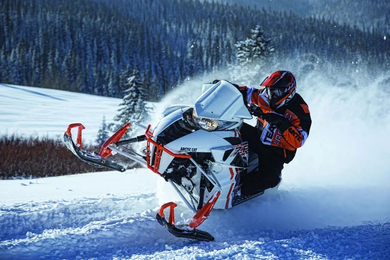 Snowmobile ru снегоходный. Снегоход. Спортивный снегоход. Красивый снегоход. Зимний снегоход.