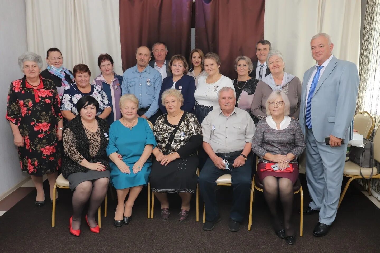 орден рф ветеран труда. чествование ветерана труда. чествование ветерана труда. чествование ветерана труда. чествование ветеранов ритуал.