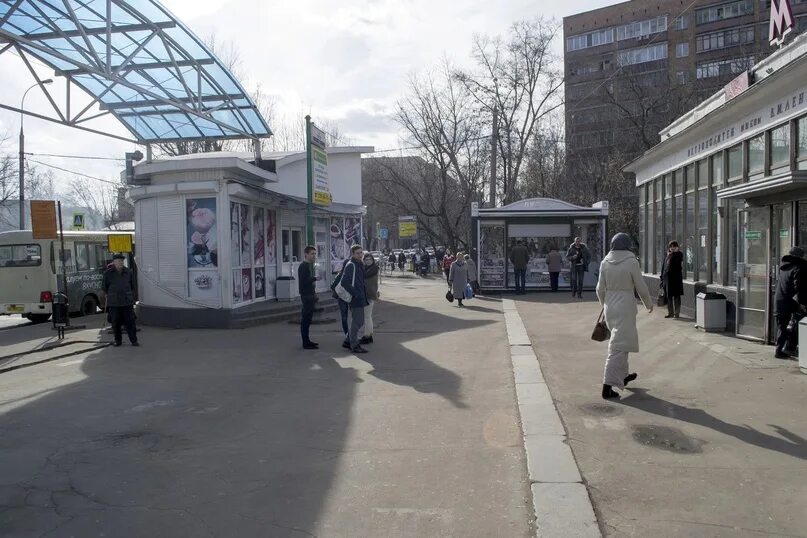 Метро м савеловская. Станция метро Багратионовская. Метро Багратионовская 2022. Метро Фили Багратионовская. Метро Савеловская снаружи.