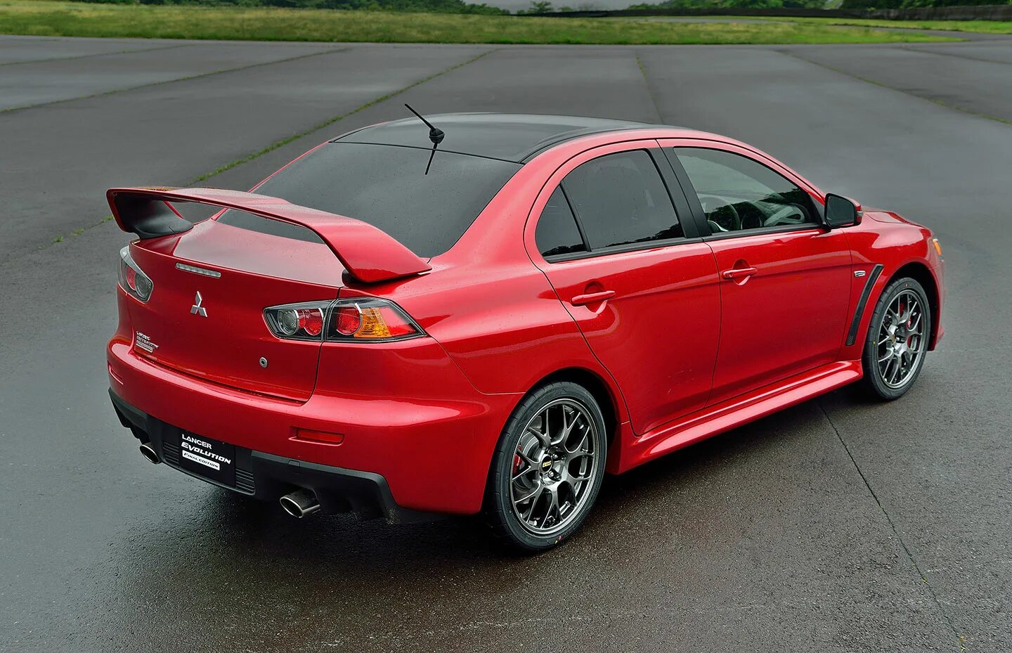 Мицубиси 10. Лансер 10 Эволюшн. Mitsubishi Lancer 10 Final Edition. Mitsubishi Lancer Evolution 10 2015. Mitsubishi Lancer Evolution 10 Final Edition.