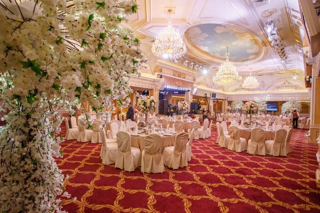 ресторан январь на раушской набережной свадьба. ресторан яръ банкет. кафе свадебные банкеты. банкетный зал для свадьбы. ресторан парадайз в москве.