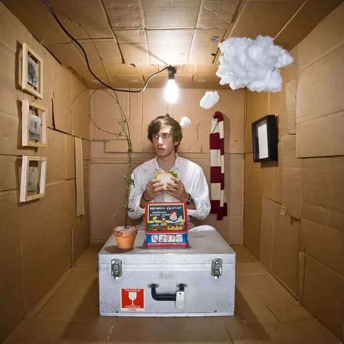 Американцы живут в картонных коробках. Бомжи в картонных коробках. Картонная коробка бомжа. Бомжи в картонных коробках. Бомжи в картонных коробках.