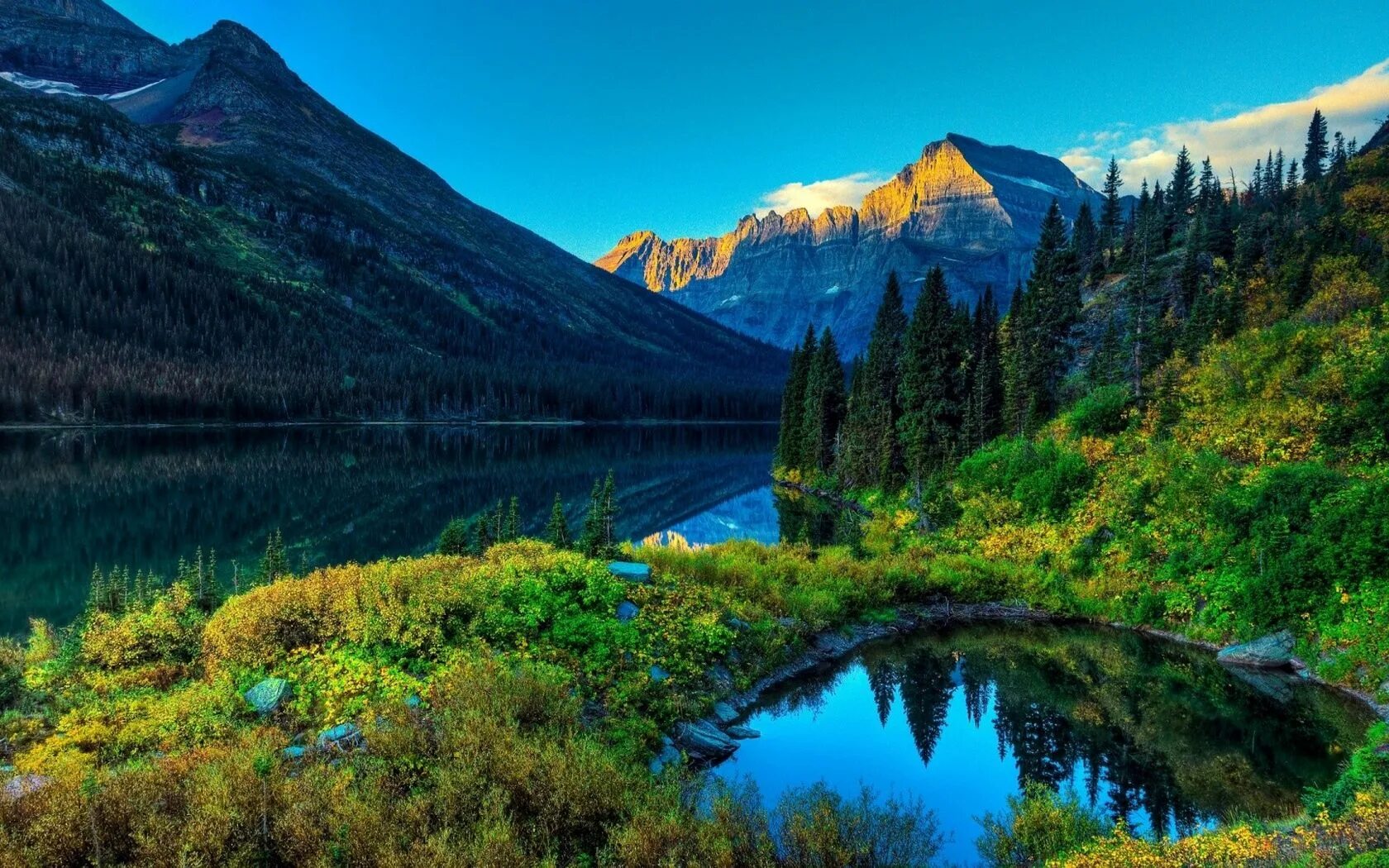 X natural. Озеро Морейн. Блу-Маунтинс (горы, США). Горы, озеро, деревья, Reka пейзаж. Шикарный пейзаж.