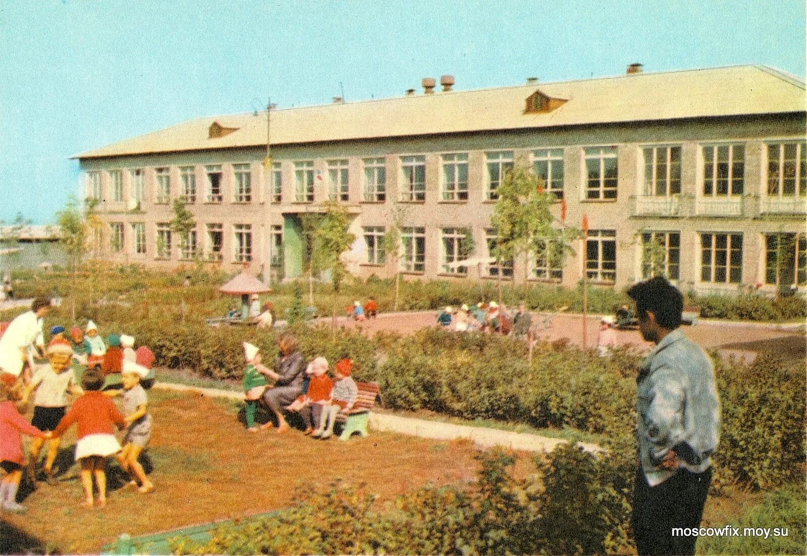 Стадион труд чита. Аэропорт уфа 1960. Уфа ул. Бульвар свердлова снежинск. Уфа 1963 год.