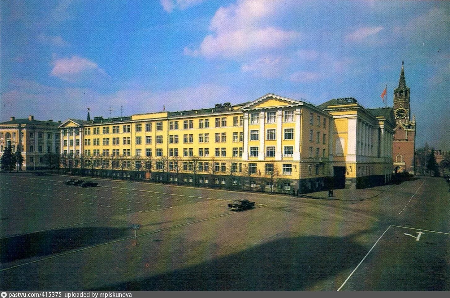 14 й в г. Ивановская площадь Московского Кремля. Здание Верховного совета СССР В Кремле. 14 Корпус Московского Кремля. Здание Верховного совета АССР.