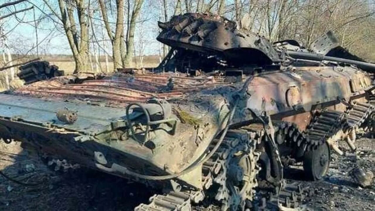 Где подбитая техника