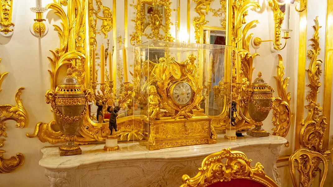 Петергоф часы работы 2025. Аудиенц зал петергоф. большой петергофский дворец аудиенц зал. петергоф большой дворец 2013. петергоф большой дворец парадные залы.