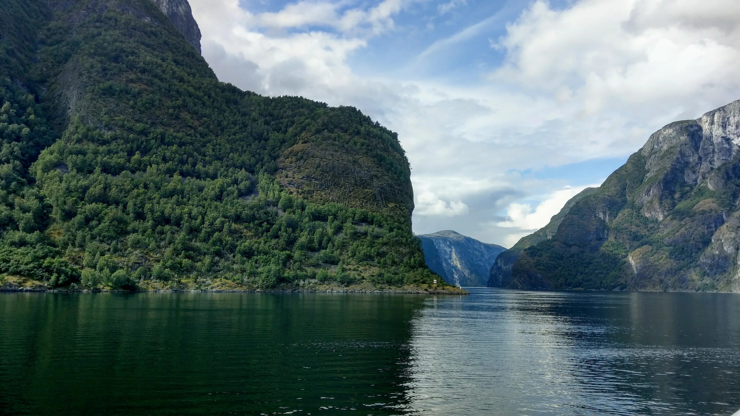 Кубок крыма 2023 парусный спорт. Минское море отель. Лето в албании. Заславское водохранилище минск. На море из минска 2024.