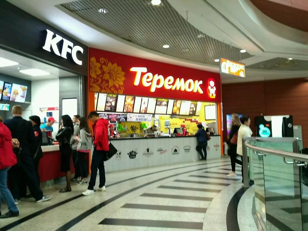 Теремок охотный ряд. Теремок ресторан. Кафе теремок метро пл. Столовая теремок в москве. Ресторанный дворик охотный ряд.