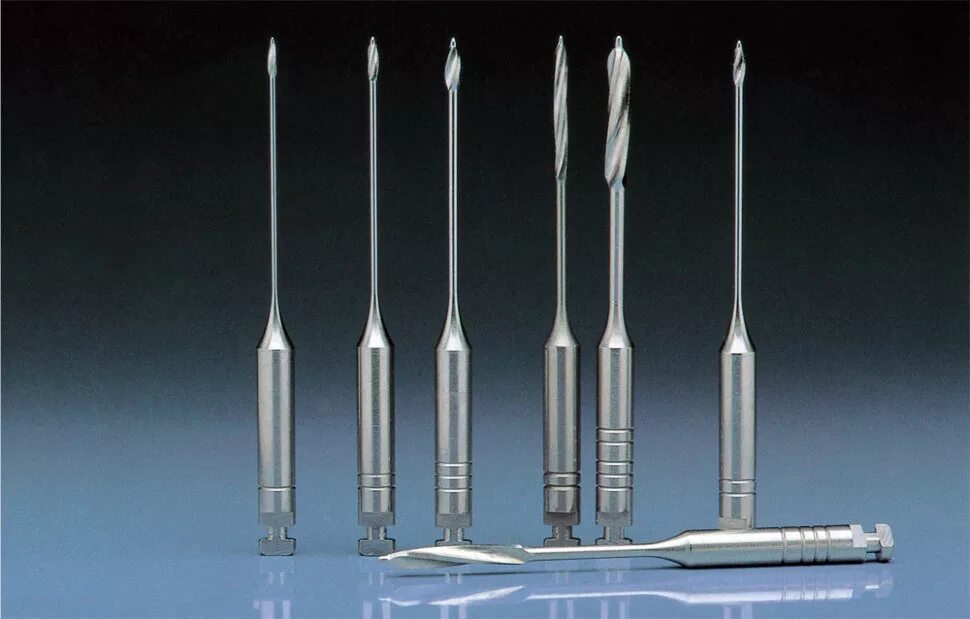 диагностическая игла в стоматологии. эндодонтические инструменты для пломбирования корневых каналов. корневые инструменты. инструмент эндодонтический для обтурации. инструменты для пломбирования корневых каналов классификация.