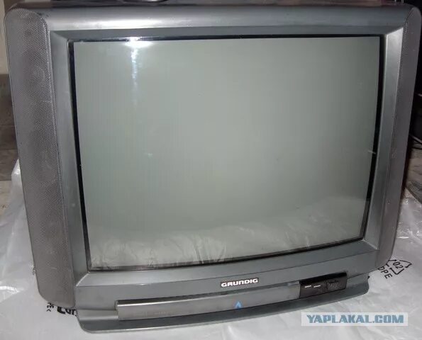 Телевизор jvc av-1400ae. Телевизоры фунай 90 годов. Старый японский телевизор. Телевизор сони тринитрон. Японские марки телевизоров.