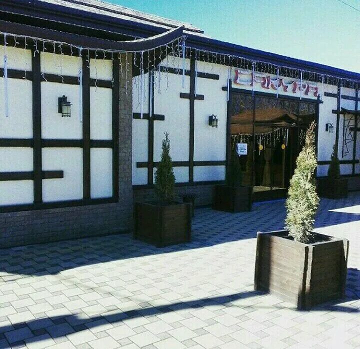 ресторан островок курганинск. ресторан сакура курганинск. кафе островок краснодарский край г курганинск. курганинск кафе big bull. кафе островок курганинск.