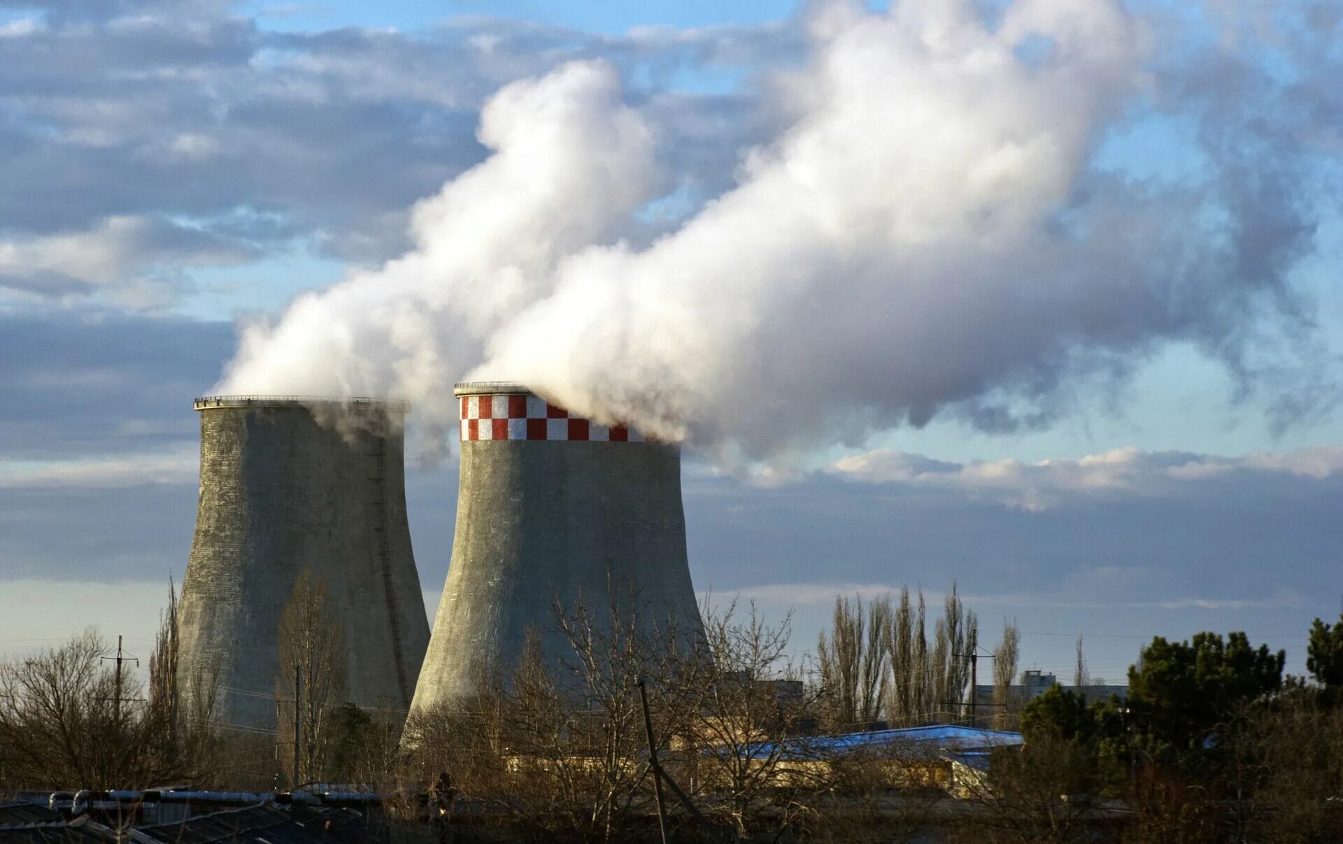 Грэс симферополь. Тэц симферополь. Симферопольская грэс. Симферополь грэс трубы. Грэс симферополь.