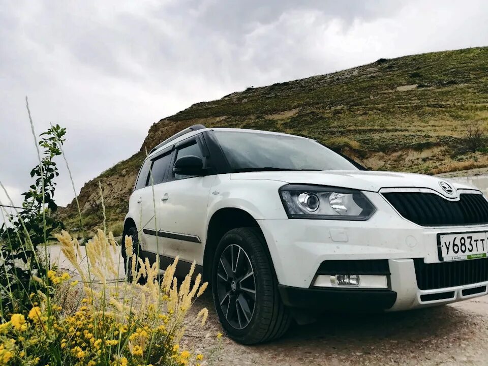 Тюнинг йети. Шкода Йети. Škoda Yeti Tuning. Шкода Йети 2016. Škoda Yeti обвес.