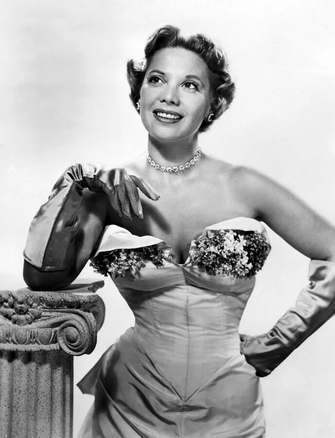 Dinah shore. Dinah shore. Dinah shore. Dinah shore. Люда шор.