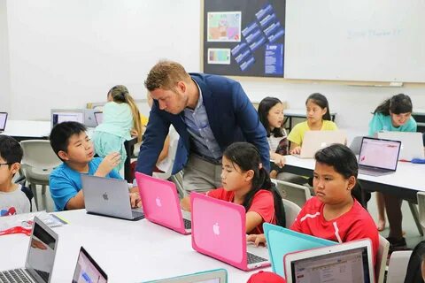 E k school