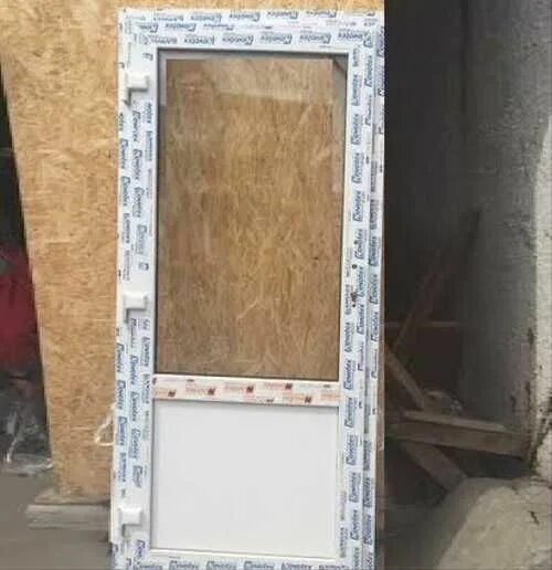 Дверь пвх балконная со стеклом. Дверь 2330х635 балконная. Пластика дверей бу. Двери пластиковые со стеклом б/у. Дверь пластиковая 700х2100.