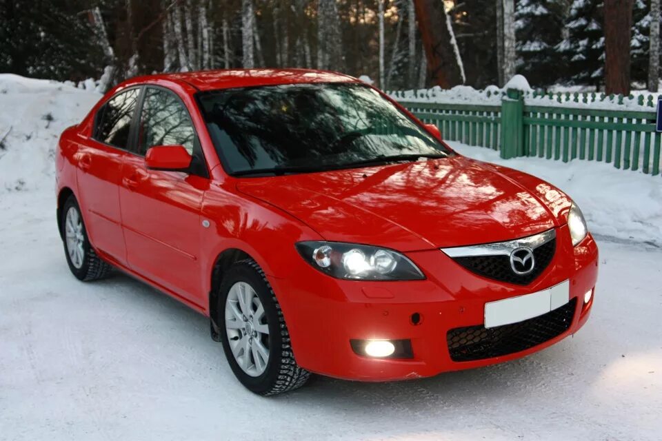 Мазда 3 2006. Mazda 3 Red 2006. Мазда 3 2006 года красная. Мазда 3 седан 2006. Мазда красная купить