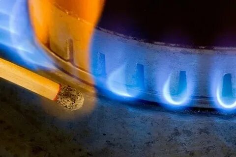 Привести газ