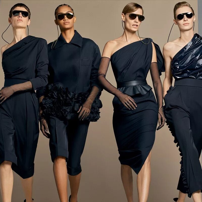 Max одежда. Max mara. max mara кампейн. max mara кампейн 2019. max mara одежда.