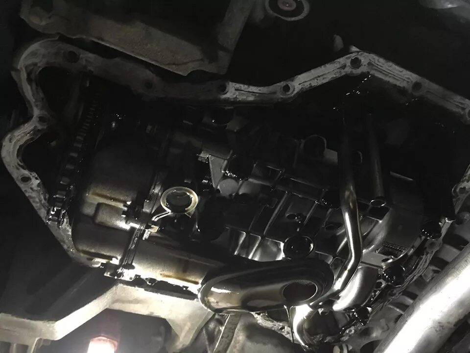 Переуплотнение поддона двс. Freelander 2 переуплотнение поддона. переуплотнение поддона двигателя фрилендер 2 дизель 2.2. поддон двигателя фрилендер 2 2.2 дизель. поддон фрилендер 2 дизель.