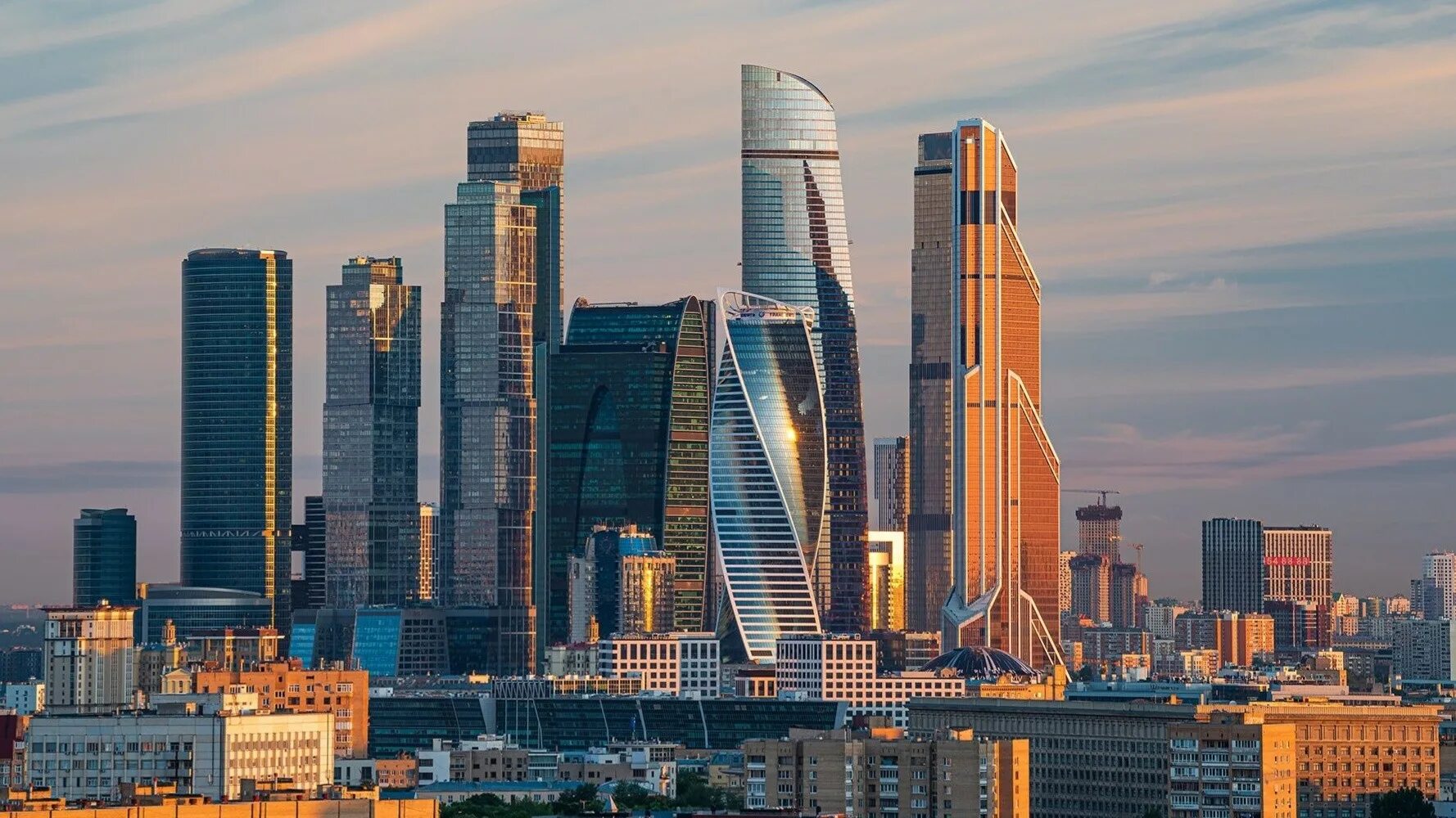 Зданий и многое другое