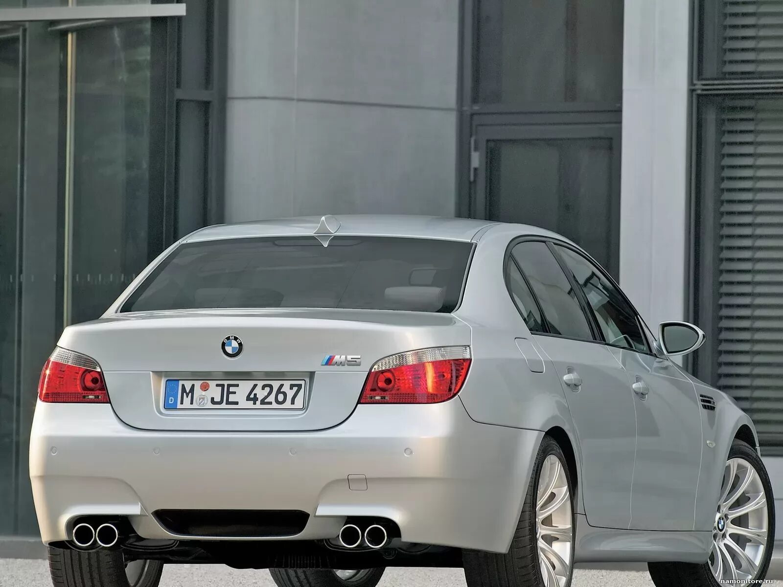 М5 зад. БМВ 5 е60. BMW m5 e60. BMW 5 Series (e60).