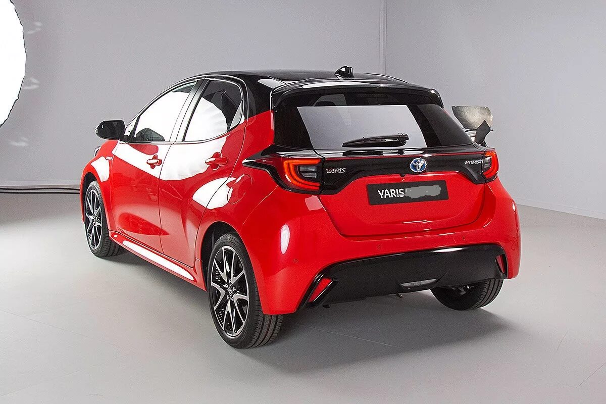 Тойота ярис гибрид 2020. Тойота ярис гибрид 2020. Тойота ярис гибрид 2020. Toyota yaris (xp210). Toyota yaris 2020.