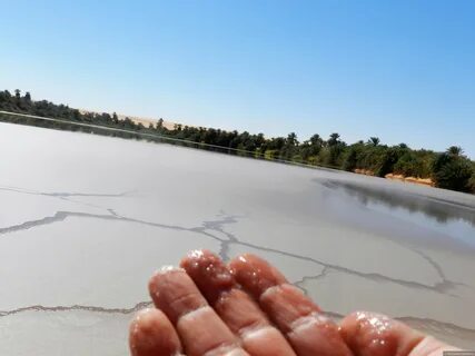 Можно купаться в соленом озере