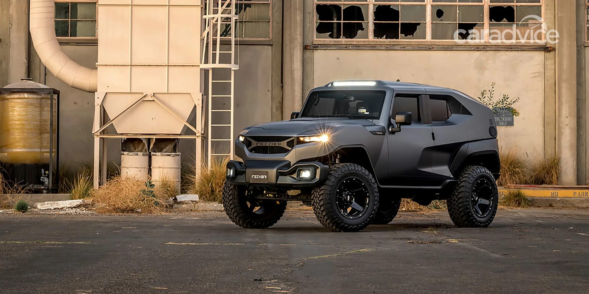 Танк 500 антихром. Rezvani Tank 2022. Wrangler Rezvani. Tank 500 great Wall. Кроссовер танк 500.