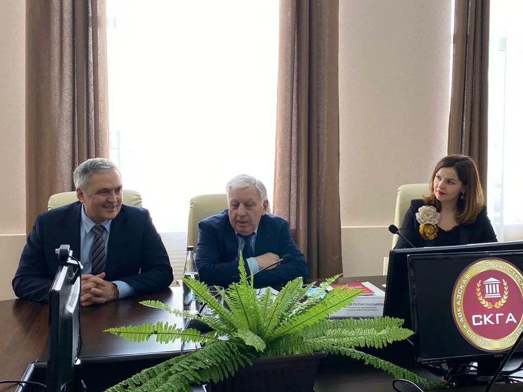 Нотариальная палата кчр. Адвокатская коллегия кчр. Кубанов руслан борисович. Адвокатская палата кчр. Адвокатская палата кчр.