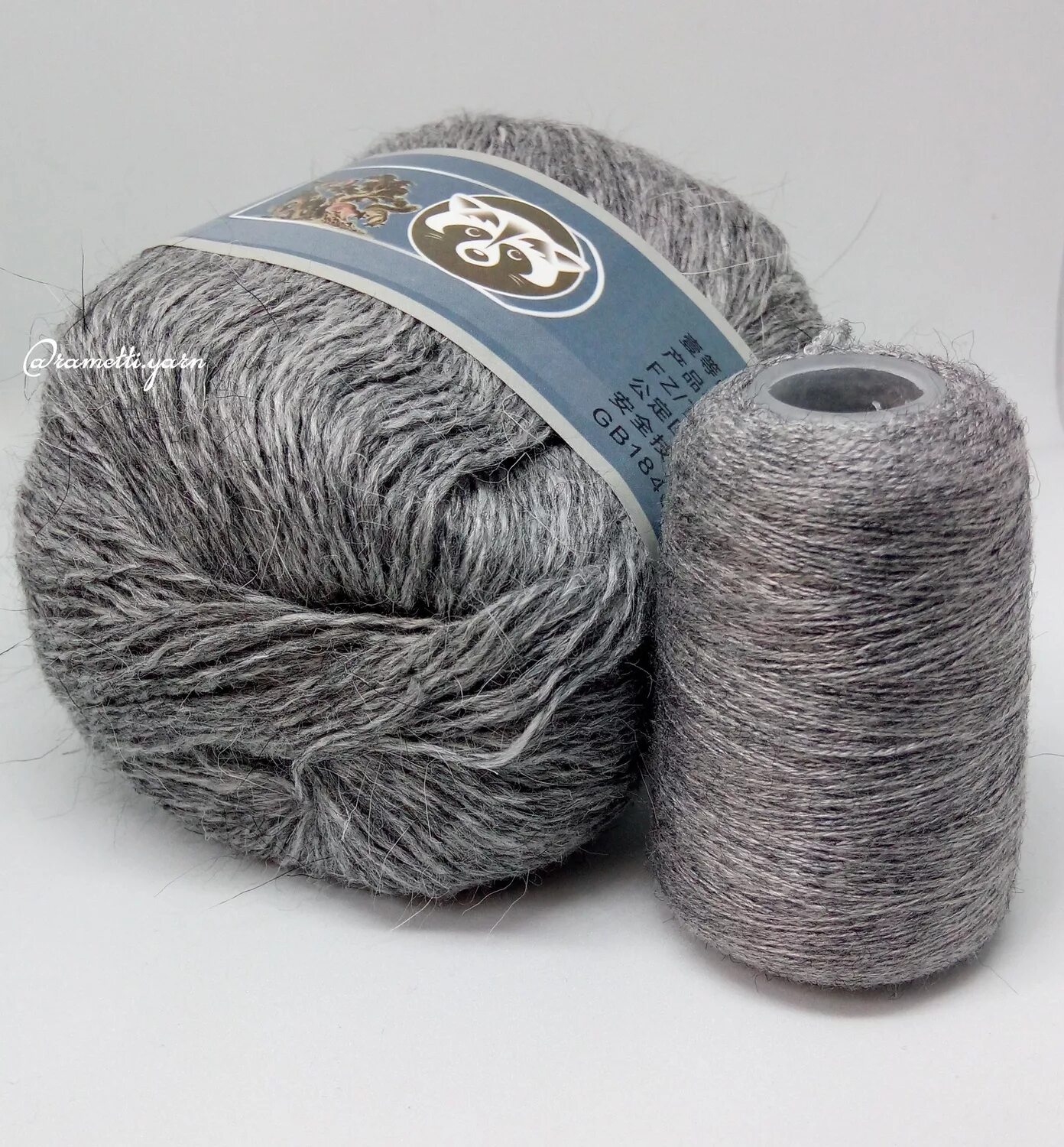 Пух норки 822 цвет синяя этикетка. Пух норки пряжа. Long mink wool цвет #22. Пряжа mink wool 042. Пряжа пух норки long mink wool.