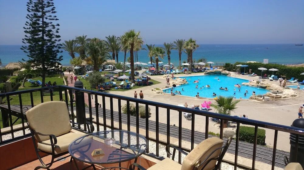 Venus beach hotel 5*. Venus beach hotel пляж. Венус бич пафос. Venus beach hotel. Venus beach hotel кипр.