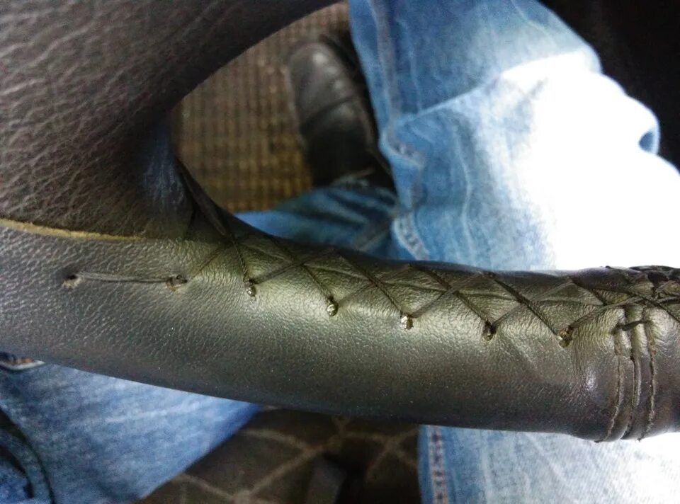 Шов для оплетки руля. Шов спортивный для оплетки руля. Interlock+оплетка. Шов на руле. A07517s оплетка.