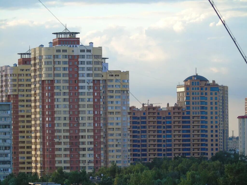 Реутов северный проезд 4. Северный реутов. северная сторона реутова. крыша реутов. северный реутов фото.