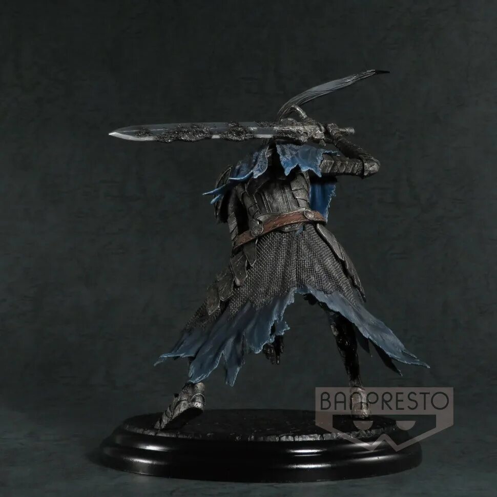 Dark souls diorama. Dark souls 3 2к. Арториас dark souls фигурка. Dark souls 3 фигурки. Dark souls 3 фигурки.